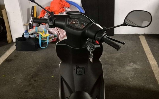 Gebrauchtmotorrad Peugeot Kisbee 50 2T - Bild 10