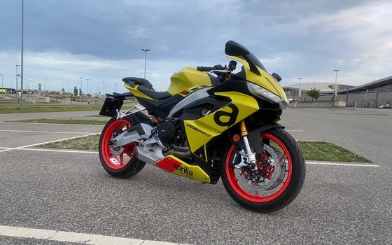Gebrauchtmotorrad Aprilia RS 660 - Bild 2 Gebrauchtmotorrad Aprilia RS 660 - Bild 2