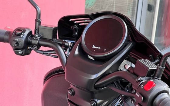 Neufahrzeug Vespa GTV 300 - Bild 2