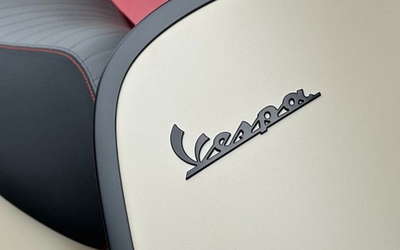 Neufahrzeug Vespa GTV 300 - Bild 4