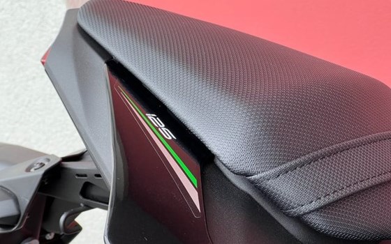 Neufahrzeug Kawasaki Z125 - Bild 7