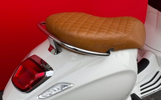 Neufahrzeug Vespa Primavera - Bild 13
