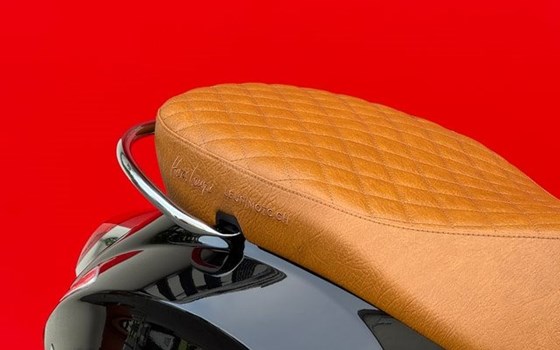 Neufahrzeug Vespa 125 Primavera - Bild 16