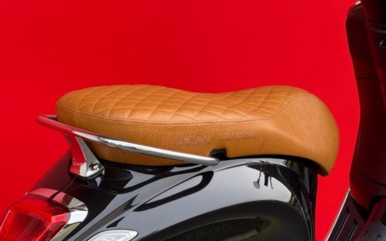 Neufahrzeug Vespa 125 Primavera - Bild 8