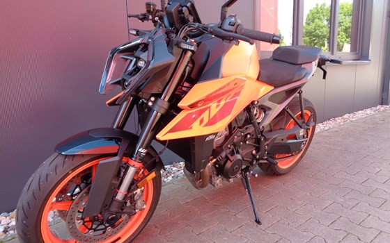 Gebrauchtmotorrad KTM 990 Super Duke - Bild 11