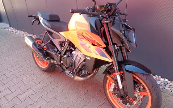 Gebrauchtmotorrad KTM 990 Super Duke - Bild 3