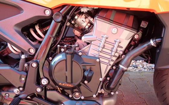 Gebrauchtmotorrad KTM 990 Super Duke - Bild 7