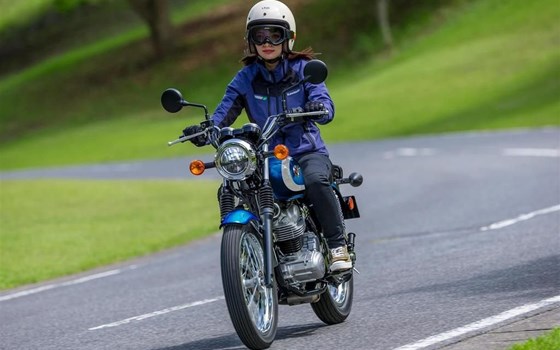 Gebrauchtmotorrad Kawasaki W230 - Bild 6