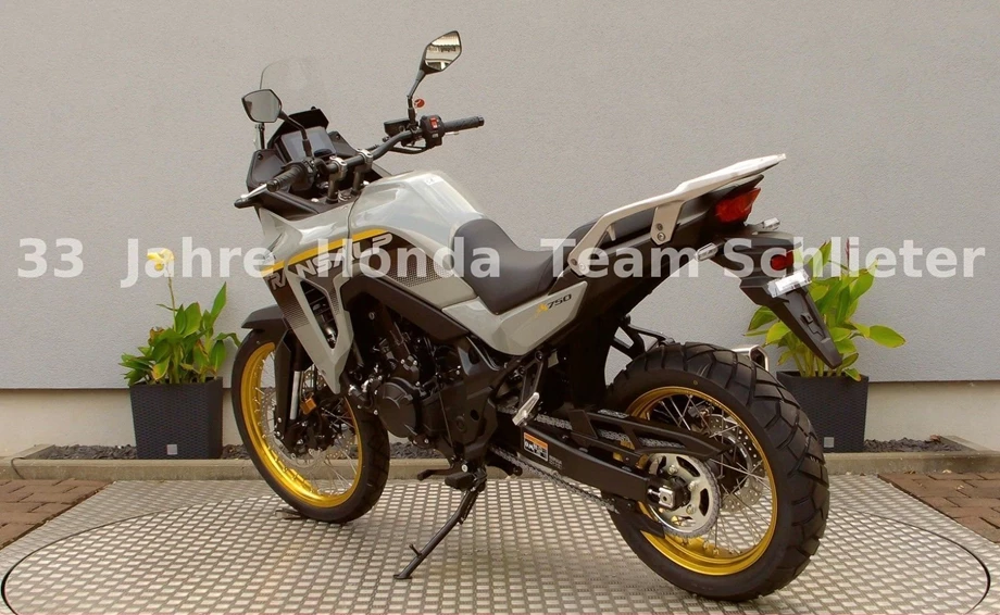 Angebot Honda XL750 Transalp Bild 6: Angebot Honda XL750 Transalp