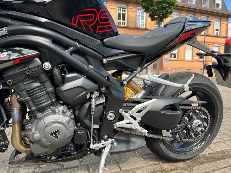 Angebot Triumph Speed Triple 1200 RS Bild 3: Angebot Triumph Speed Triple 1200 RS