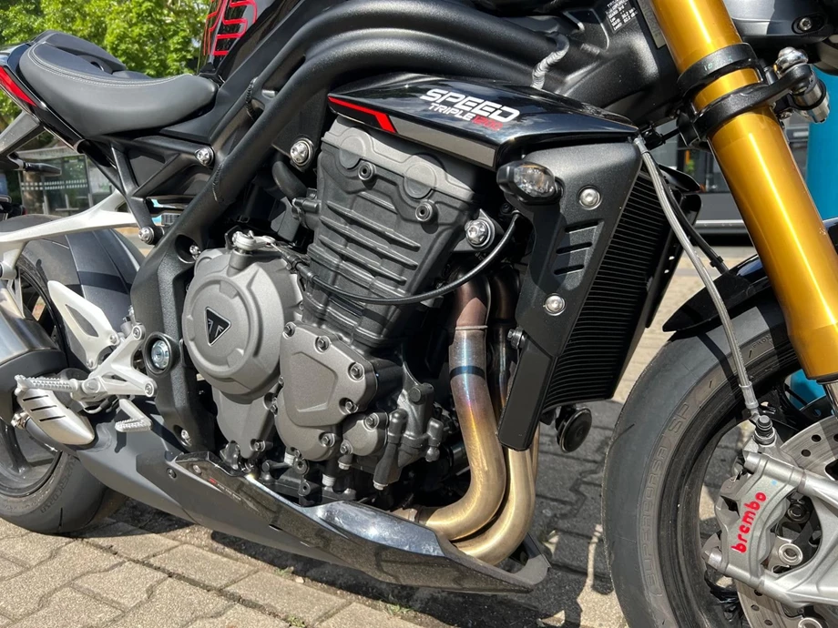 Angebot Triumph Speed Triple 1200 RS Bild 4: Angebot Triumph Speed Triple 1200 RS