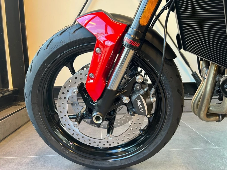 Angebot Triumph Trident 660 Bild 8: Angebot Triumph Trident 660