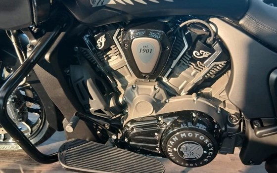 Gebrauchtmotorrad Indian Challenger Dark Horse - Bild 5
