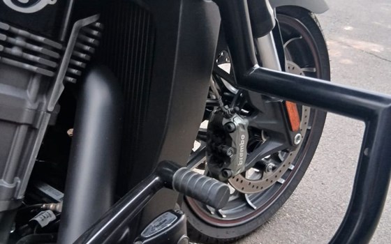 Gebrauchtmotorrad Indian Challenger Dark Horse - Bild 8