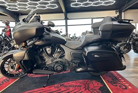 Indian Roadmaster Powerplus Dark Horse