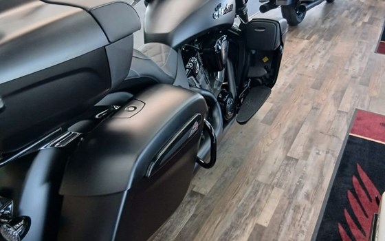 Gebrauchtmotorrad Indian Roadmaster Powerplus Dark Horse - Bild 3