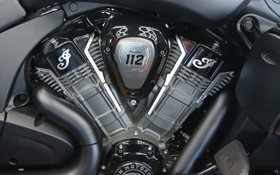 Gebrauchtmotorrad Indian Roadmaster Powerplus Dark Horse - Bild 8