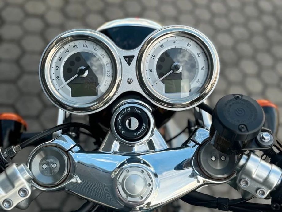 Angebot Triumph Thruxton Final Edition Bild 14: Angebot Triumph Thruxton Final Edition