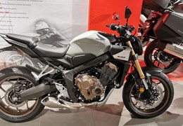 Neumotorrad Honda CB650R