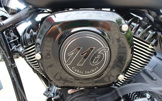 Neufahrzeug Indian Chief Bobber Dark Horse - Bild 2