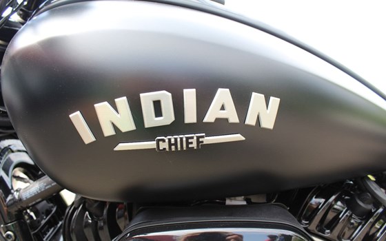Neufahrzeug Indian Chief Bobber Dark Horse - Bild 3