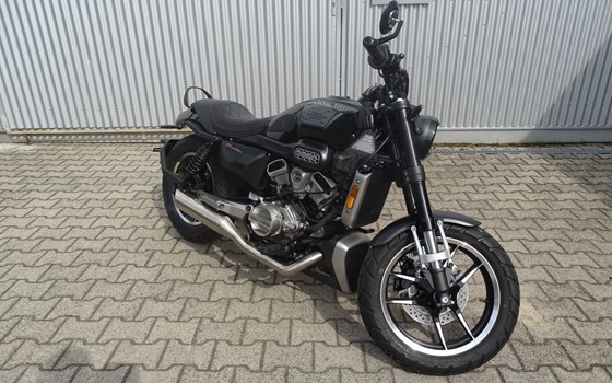 Gebrauchtmotorrad Hyosung GV 125 X ABS - Bild 1