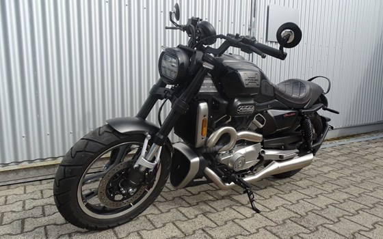 Gebrauchtmotorrad Hyosung GV 125 X ABS - Bild 5