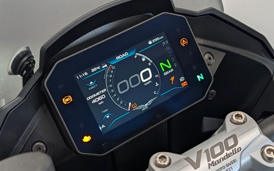 Gebrauchtmotorrad Moto Guzzi V100 Mandello S - Bild 7