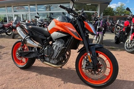 KTM 790 Duke