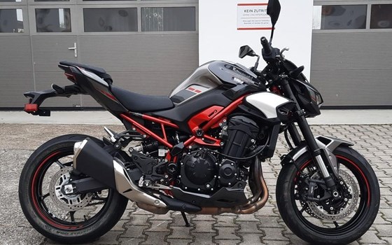 Gebrauchtmotorrad Kawasaki Z900 70kW - Bild 2