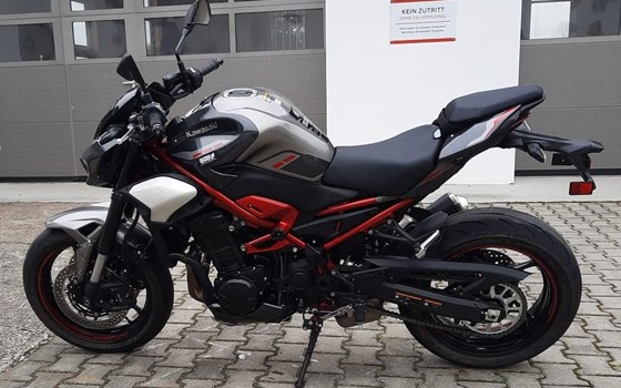Gebrauchtmotorrad Kawasaki Z900 70kW - Bild 5
