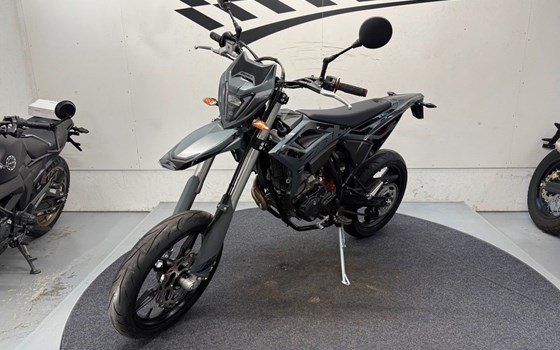 Neufahrzeug Beta RR 125 4T Motard T X special edition - Bild 5