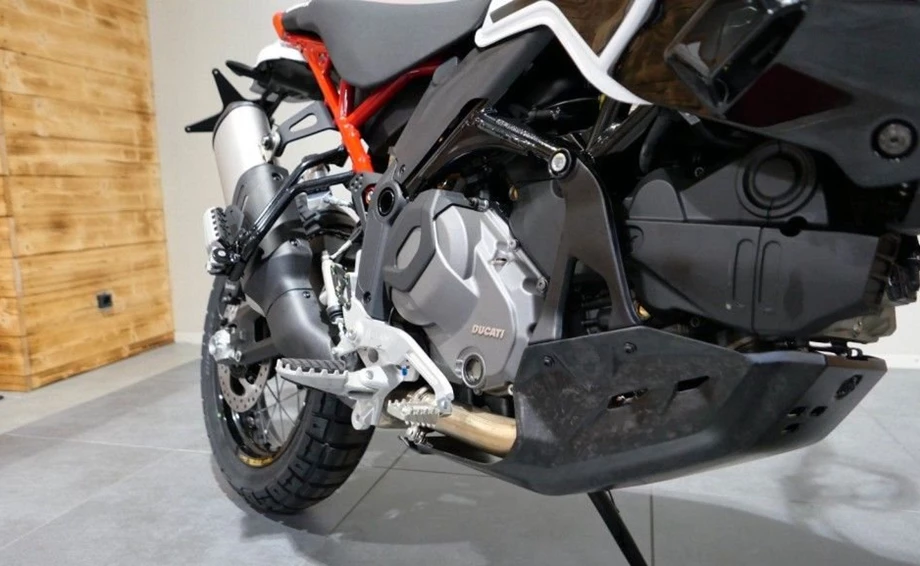 Angebot Ducati DesertX Rally Bild 9: Angebot Ducati DesertX Rally