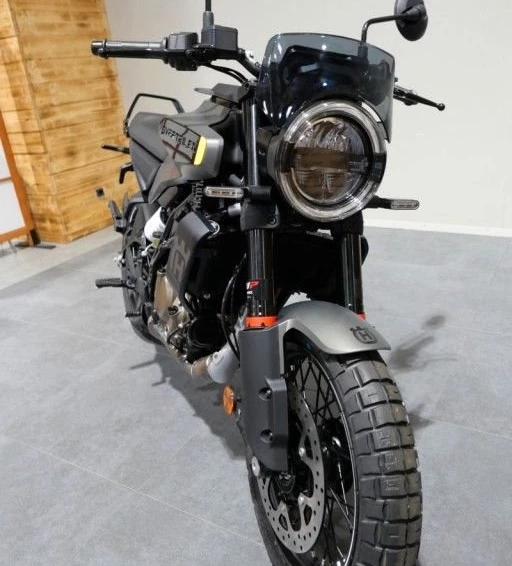 Angebot Husqvarna Svartpilen 125 Bild 4: Angebot Husqvarna Svartpilen 125