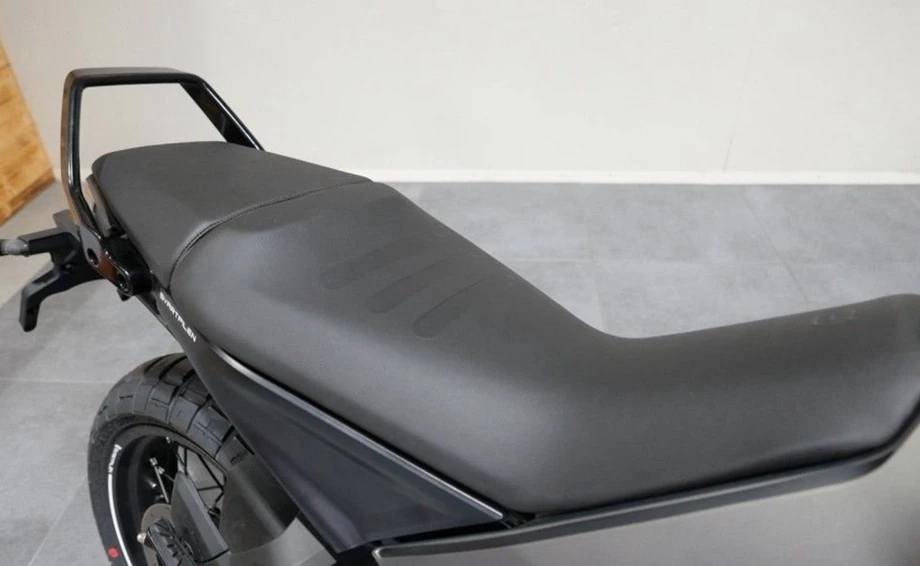 Angebot Husqvarna Svartpilen 401 Bild 5: Angebot Husqvarna Svartpilen 401