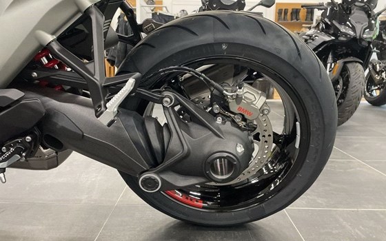 Gebrauchtmotorrad BMW R 1300 RS - Bild 12