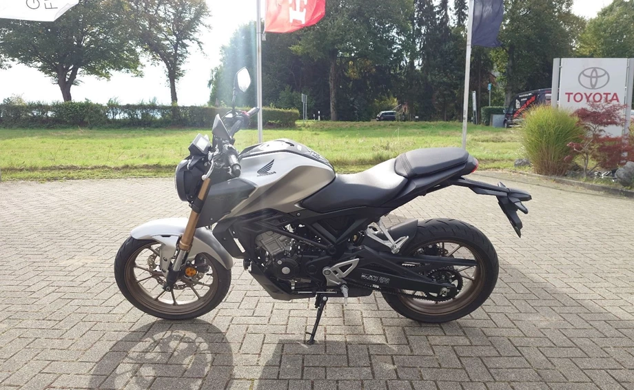 Angebot Honda CB125R Bild 4: Angebot Honda CB125R