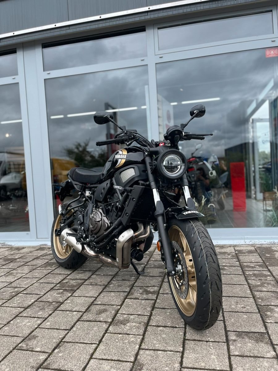 Yamaha XSR700 