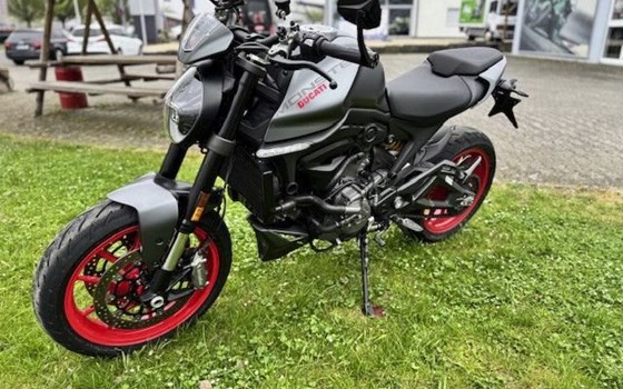 Gebrauchtmotorrad Ducati Monster + - Bild 1