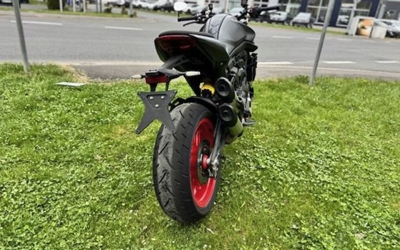Gebrauchtmotorrad Ducati Monster + - Bild 13