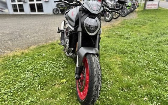 Gebrauchtmotorrad Ducati Monster + - Bild 5