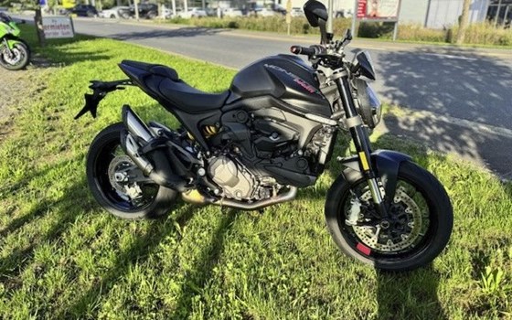 Gebrauchtmotorrad Ducati Monster 1000 Dark - Bild 5