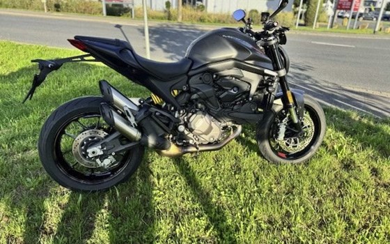 Gebrauchtmotorrad Ducati Monster 1000 Dark - Bild 7