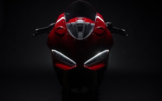 Neufahrzeug Ducati Panigale V2 S - Bild 14