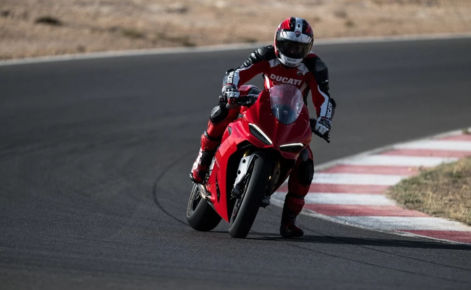 Angebot Ducati Panigale V2 S Bild 9: Angebot Ducati Panigale V2 S
