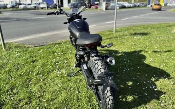 Neufahrzeug Ducati Scrambler Icon Dark - Bild 16