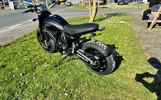 Neufahrzeug Ducati Scrambler Icon Dark - Bild 17