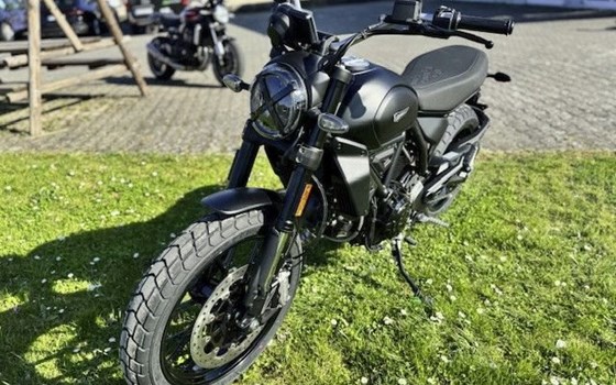 Neufahrzeug Ducati Scrambler Icon Dark - Bild 2