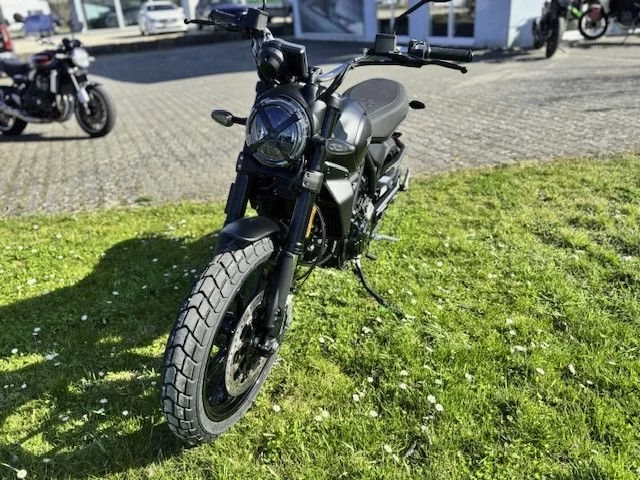 Angebot Ducati Scrambler Icon Dark Bild 3: Angebot Ducati Scrambler Icon Dark