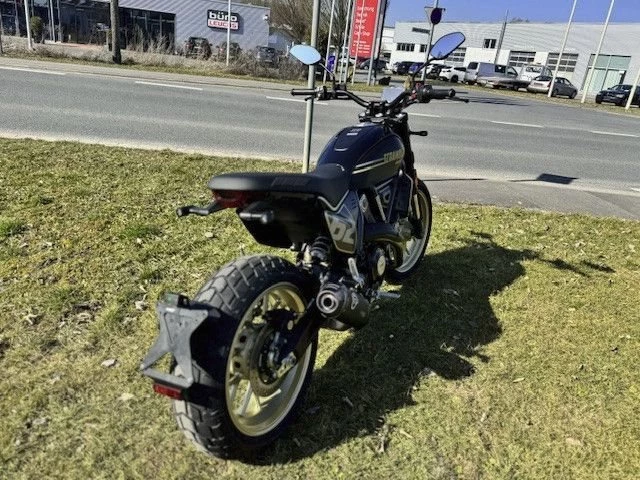 Angebot Ducati Scrambler Full Throttle Bild 12: Angebot Ducati Scrambler Full Throttle